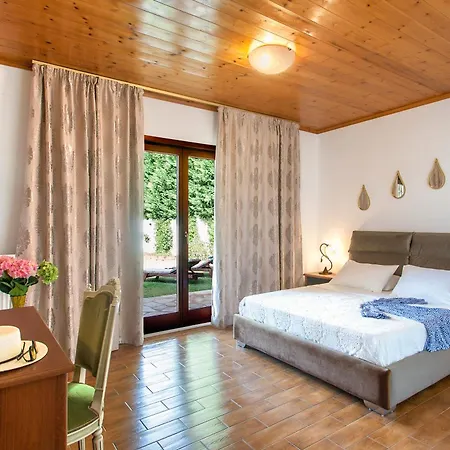 Four Seasons Kalivia (Skiathos)