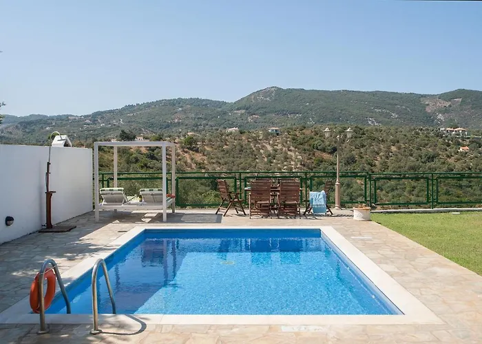 Four Seasons * Kalivia (Skiathos)