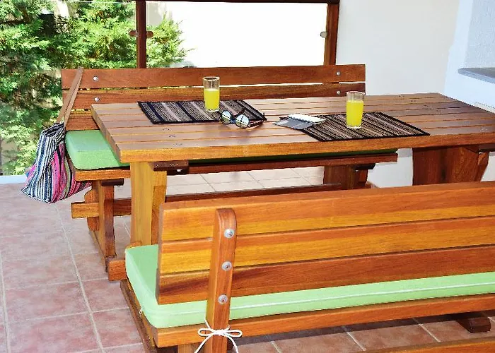 Four Seasons * Kalivia (Skiathos)