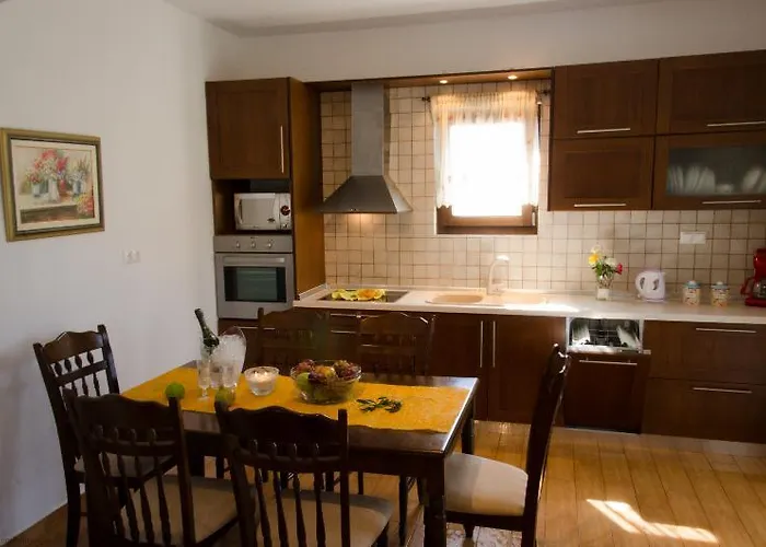 Villa Four Seasons Kalivia (Skiathos)