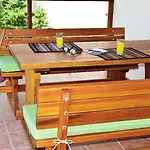 Four Seasons * Kalivia (Skiathos)