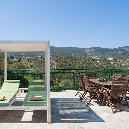 Βίλα Four Seasons *