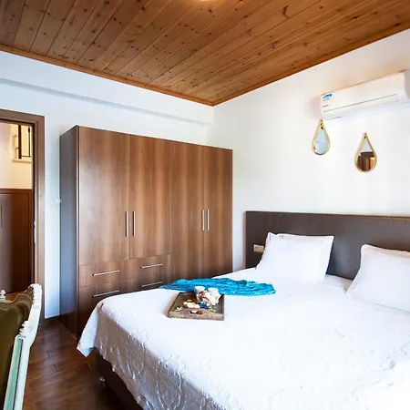 Four Seasons Βίλα