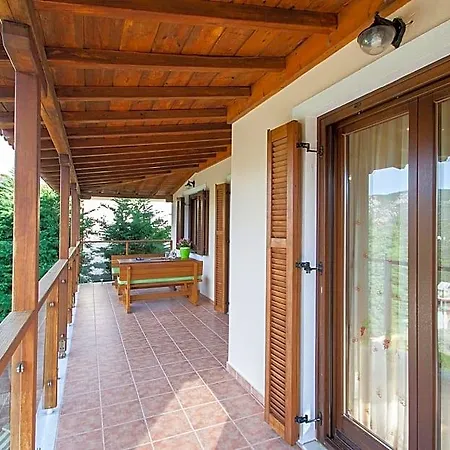 Four Seasons Villa