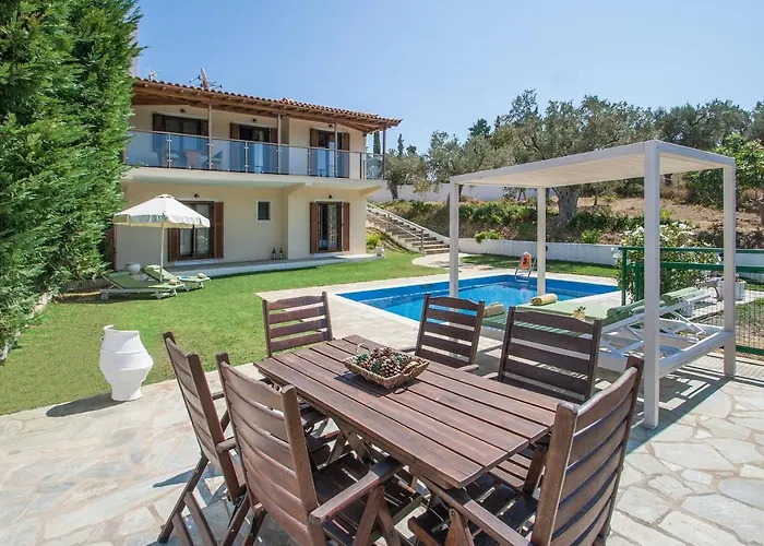 Вилла Four Seasons Kalivia (Skiathos)