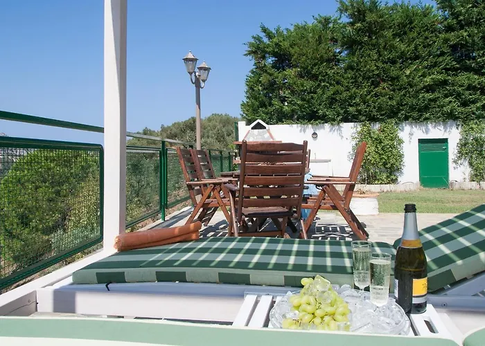 Four Seasons Вилла Kalivia (Skiathos)