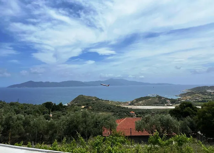 Four Seasons Вилла *