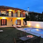 Vila Four Seasons