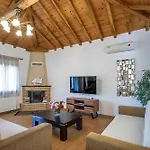 Vila Four Seasons *