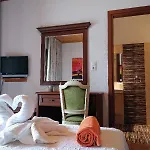 Four Seasons Vila