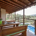 Vila Four Seasons Kalivia (Skiathos)