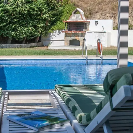 Four Seasons Villa