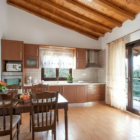 Four Seasons * Kalivia (Skiathos)