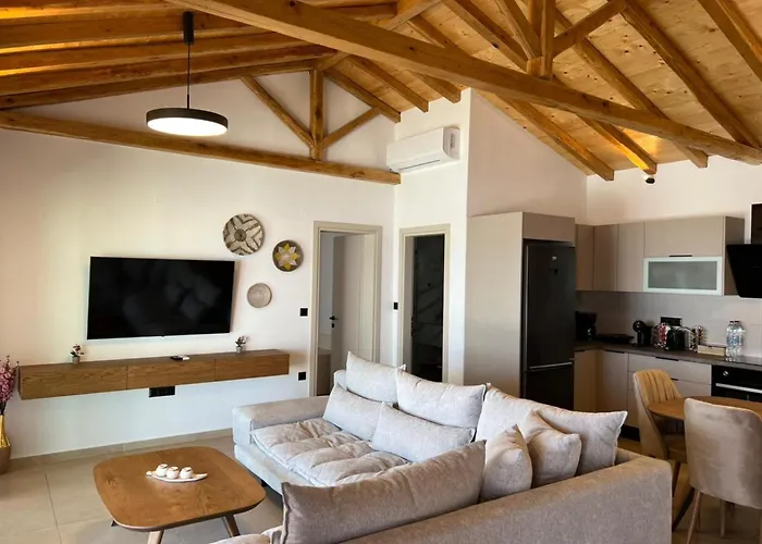 Four Seasons * Kalivia (Skiathos)